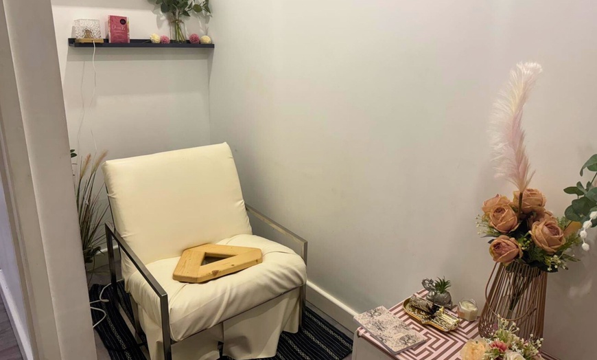 Image 8: Summer Reset: Relaxing Massage & Herbal Tea – Embrace Slow Life