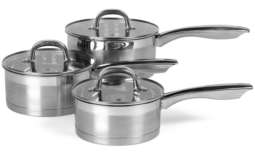 Image 2: Salter Three-Piece Saucepan Set