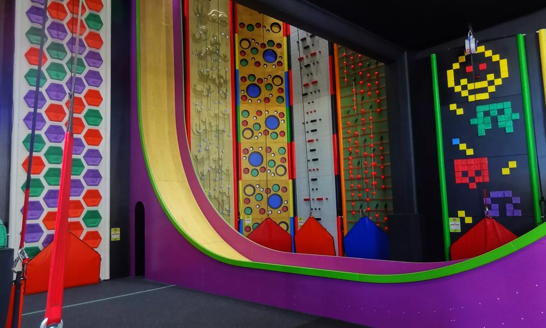 Winter and Summer Clip 'n Climb Time Slot for One or Two at Rock Reef (25% Off) - Primary Image