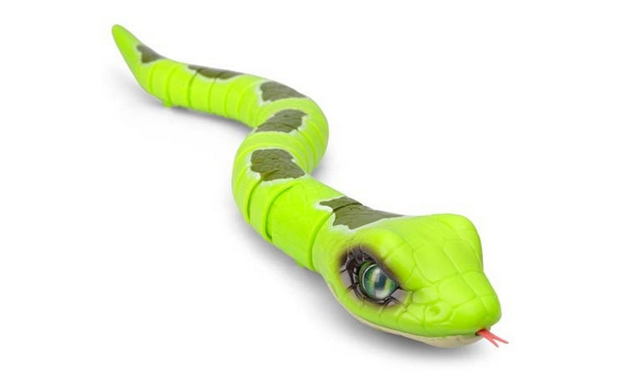 Image 4: Robo Alive Robotic Moving Snake