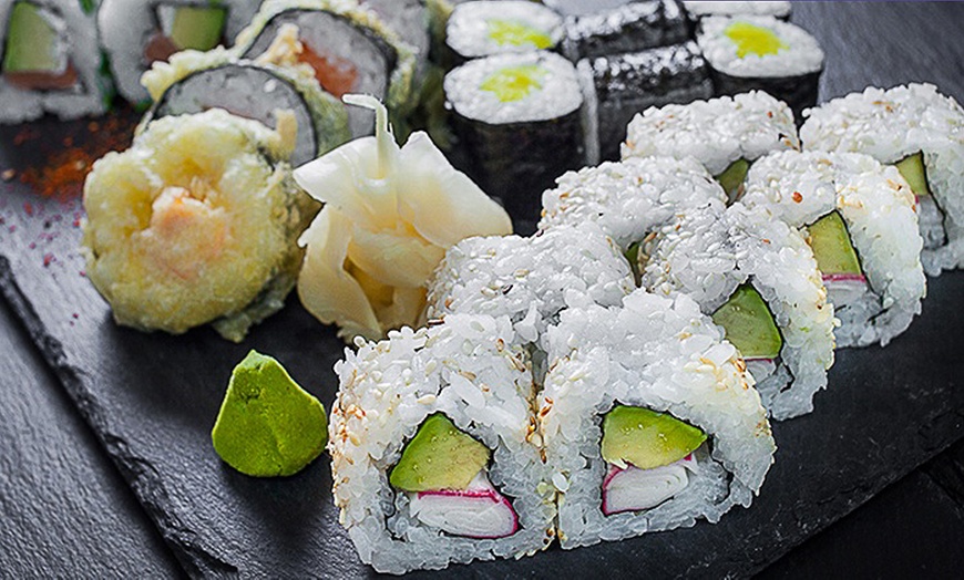 Image 2: Groupon wartościowy na sushi 