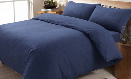 Coppia federe, lenzuolo con angoli o parure copripiumino disponibili in vari colori e 3 dimensioni