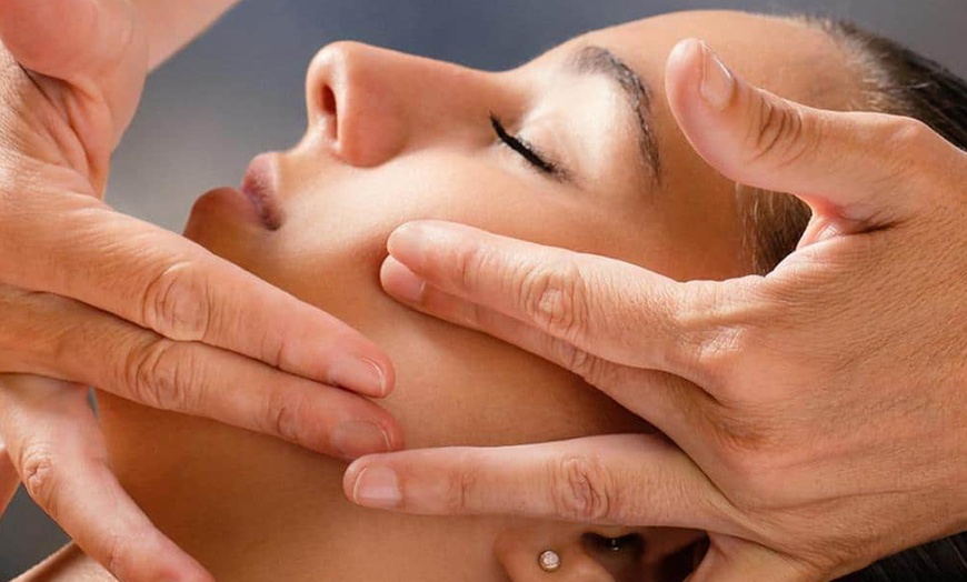 Image 7: Sublimez votre visage avec le massage Kobido