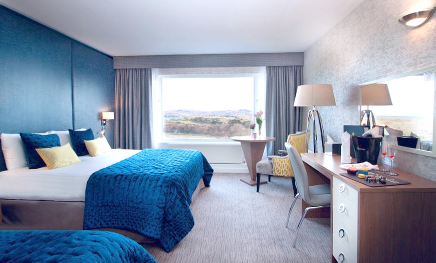 Image 3: Co. Donegal: 4* 2-or 3-Night Stay with Breakfast