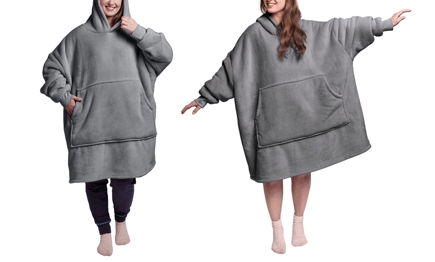 Image 2: Silentnight Snugsie Oversized Reversible Hoodie
