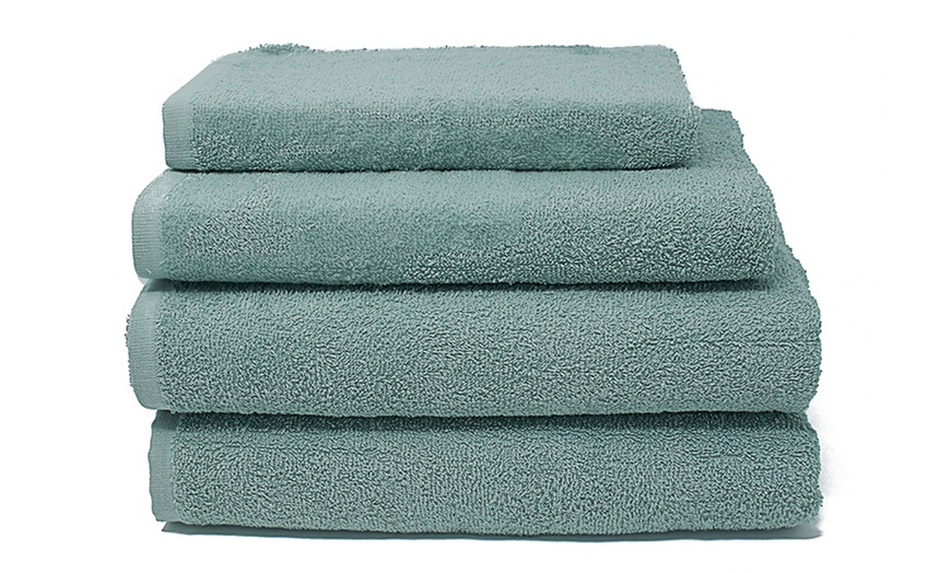 Image 8: Set of 5 Italy-Made Bath Towels