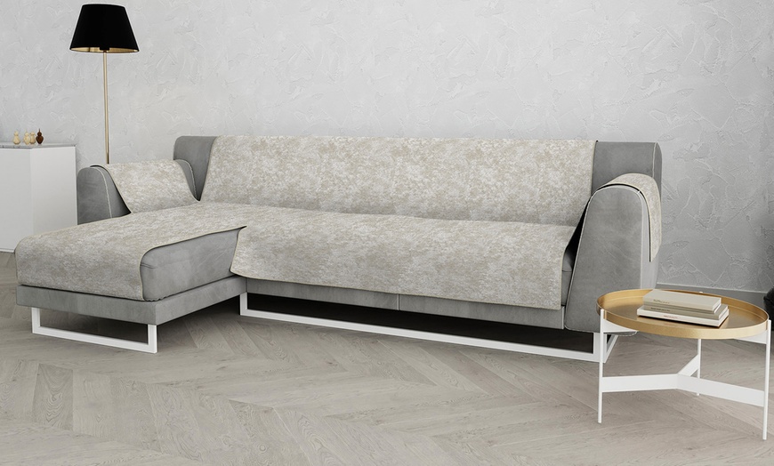 Image 11: Rutschfester Bezug für Sofa mit Chai­se­longue