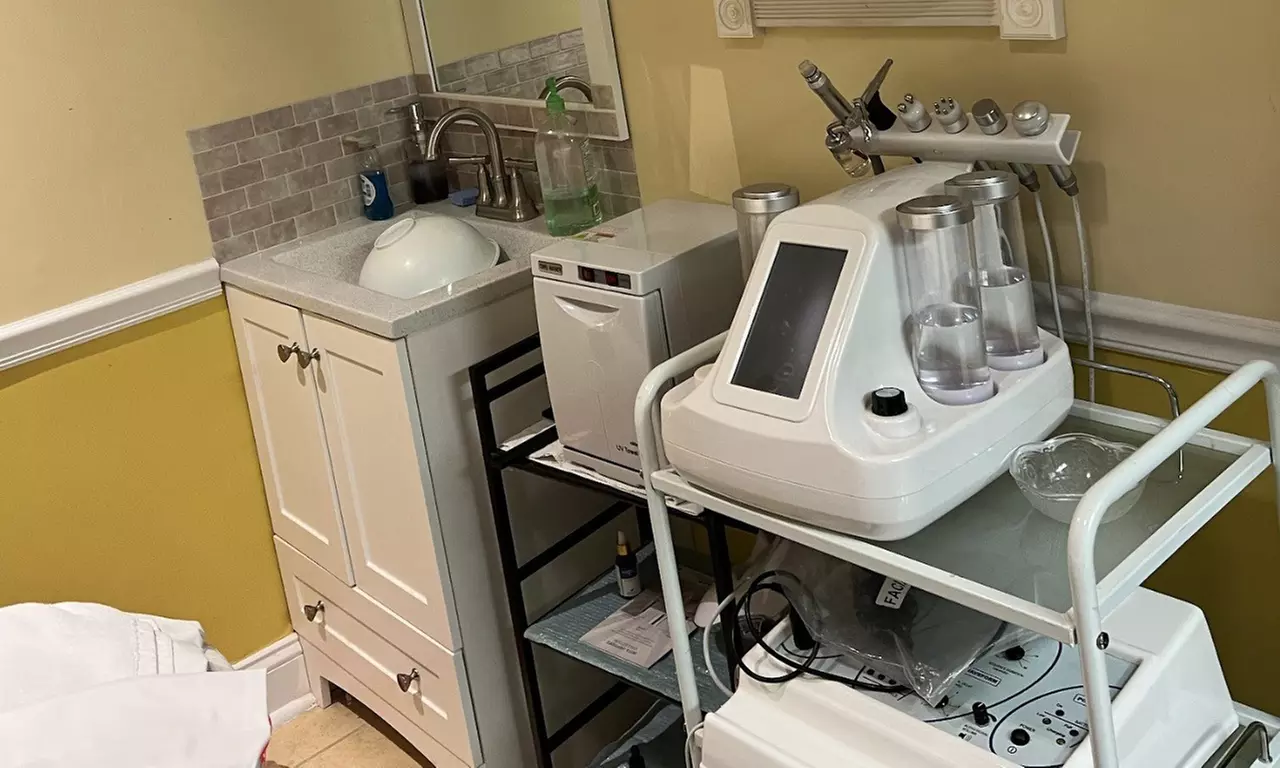 Regular or Delux HydraFacial Treatment at Priya Esthetics (Up to 55% Off) - Second Medium