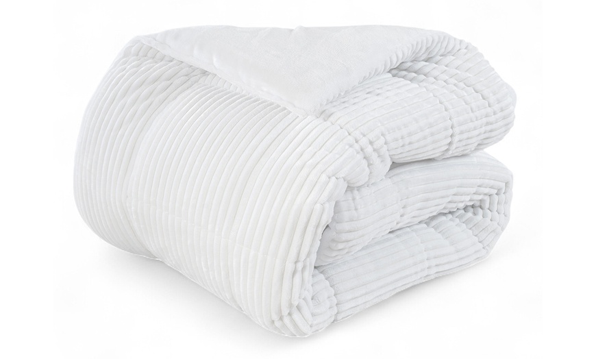 Image 2: Sampur „Coton Club“-Steppdecke aus 100% Mikrofaser mit Cord-Oberfläche