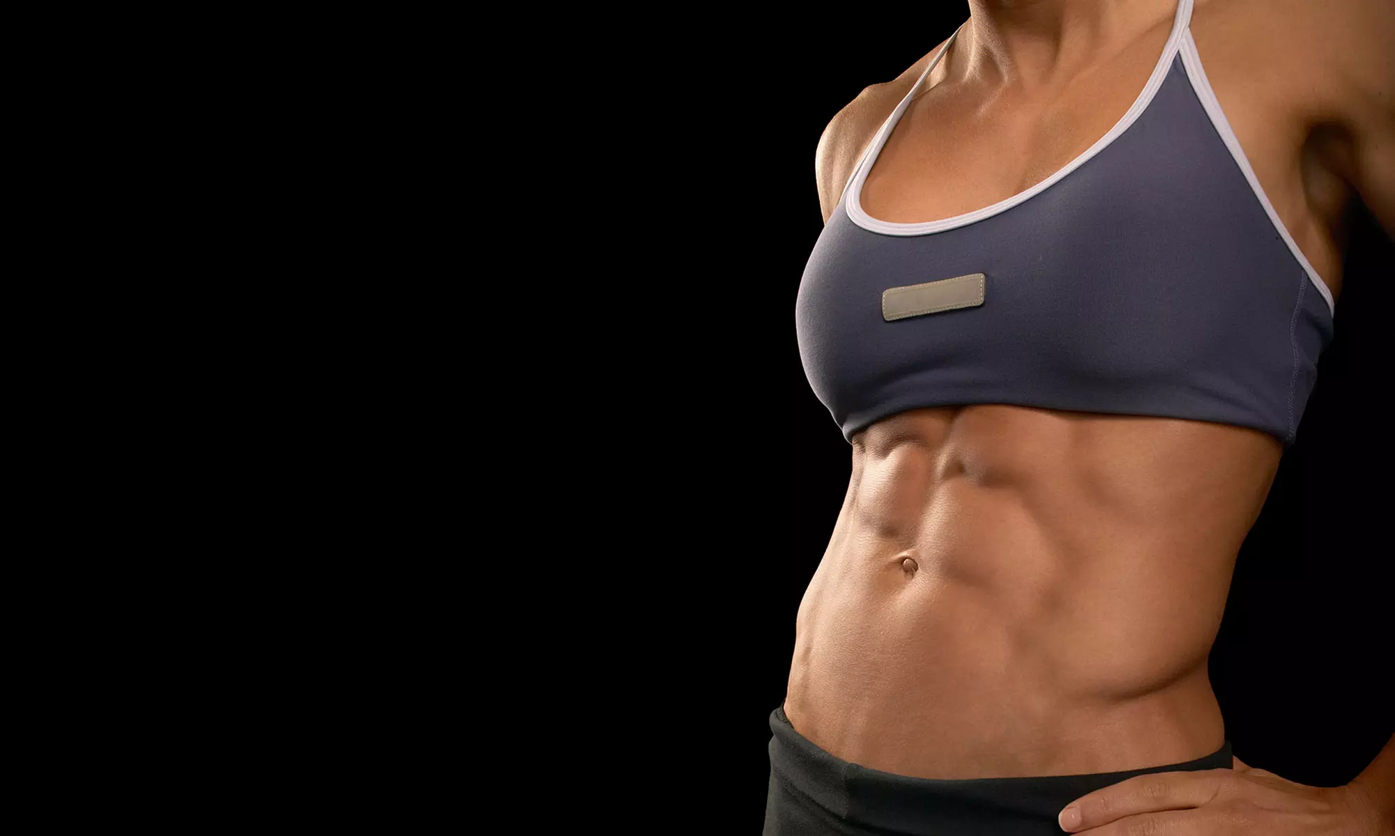 Four 30-minute EM-Slim EmSculpting sessions for body contouring