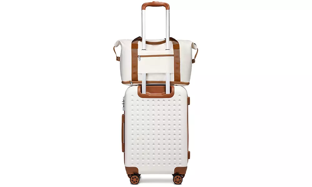 Reisekoffer bzw. Reisekoffer-Set mit Reisetasche und Kulturbeutel