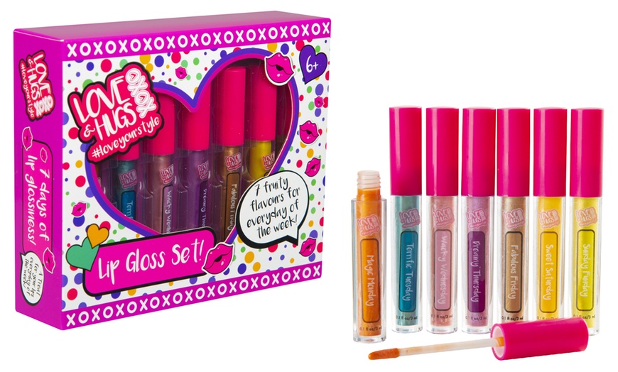 Image 1: Love and Hugs Lip Gloss Set