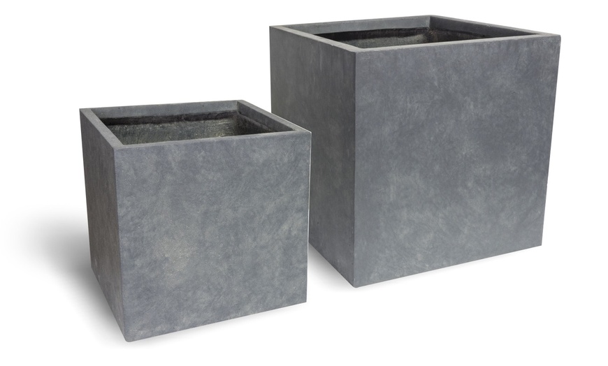 Image 3: Two-Pack Fibre Clay Planters