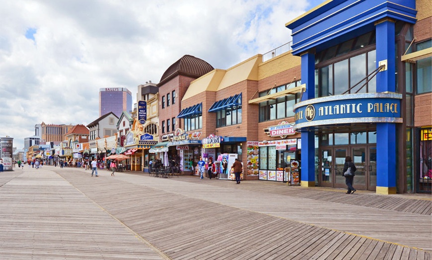 are dogs allowed in atlantic city boardwalk