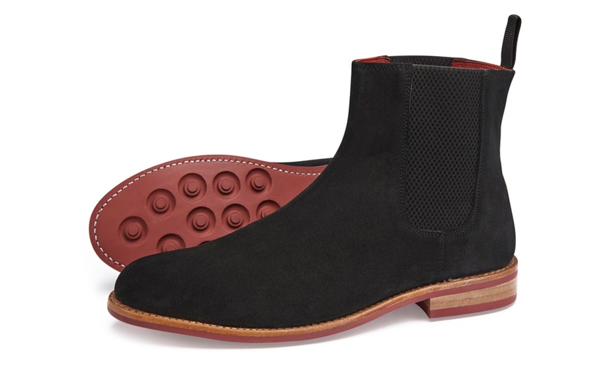 Image 3: Samuel Windsor Chelsea Boots