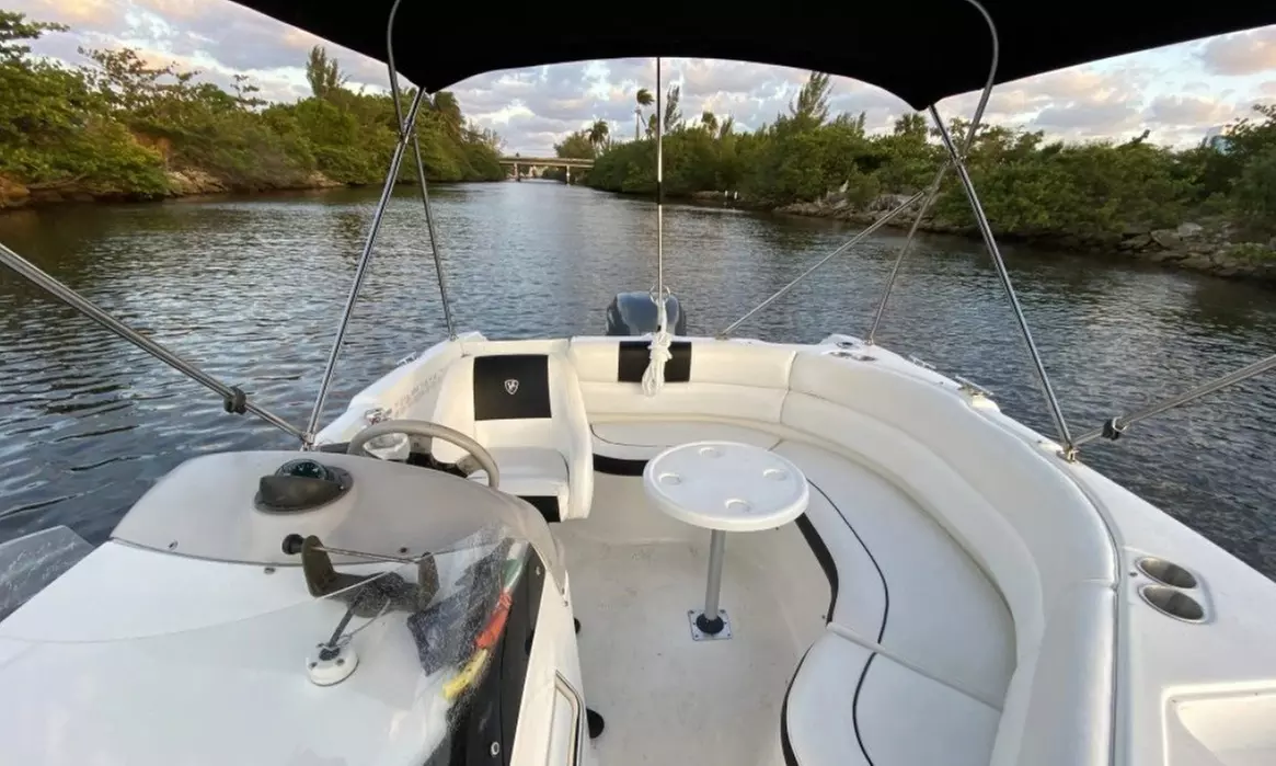 Set Sail in Style: From Luxury Deck Boats to a Dior Yacht Experience 