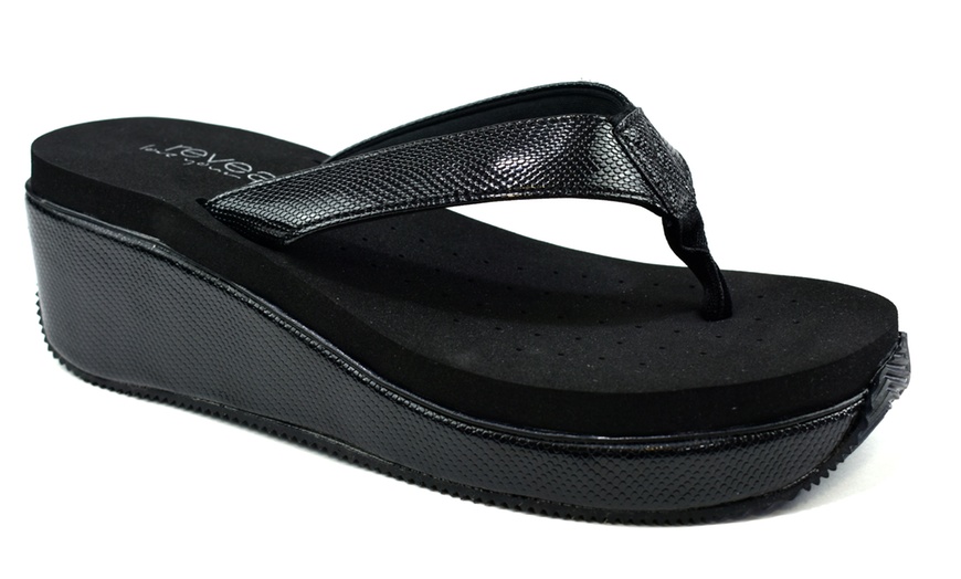 Image 4: Women's Wedge Flip Flops Sandals