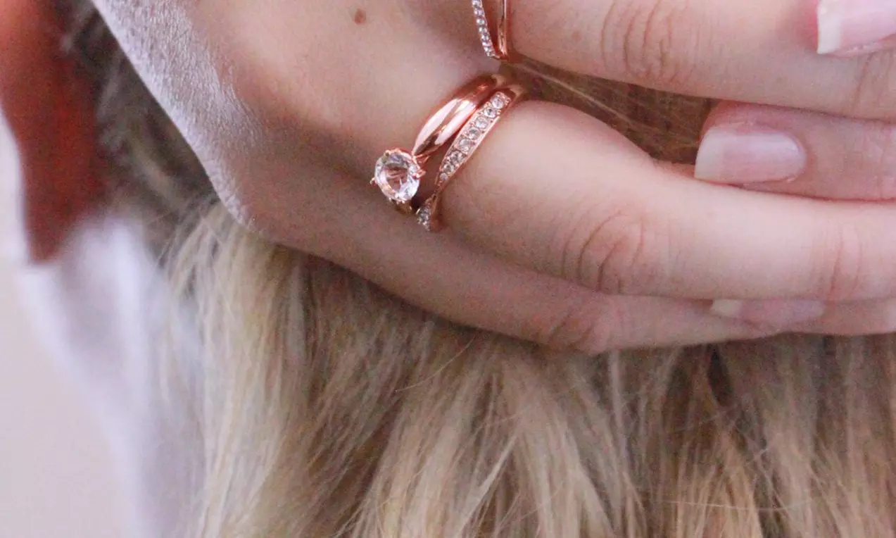 Damen-Ring mit österreichischen Kristallen