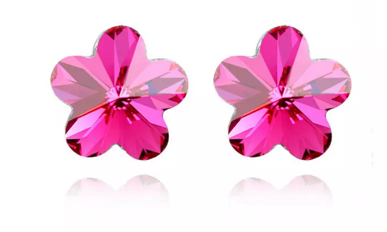 Luce e Colore: Orecchini Floreali o Punti Luce da Regalare o Amare