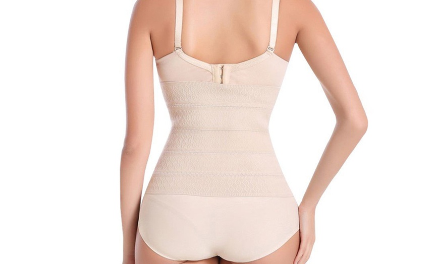 Image 4: Waist-Shaping Cincher