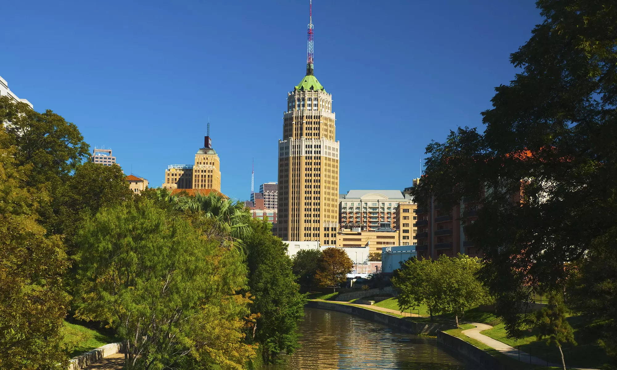 Stay at 4-Star Top-Secret San Antonio Hotel. Dates into December - Primary Image