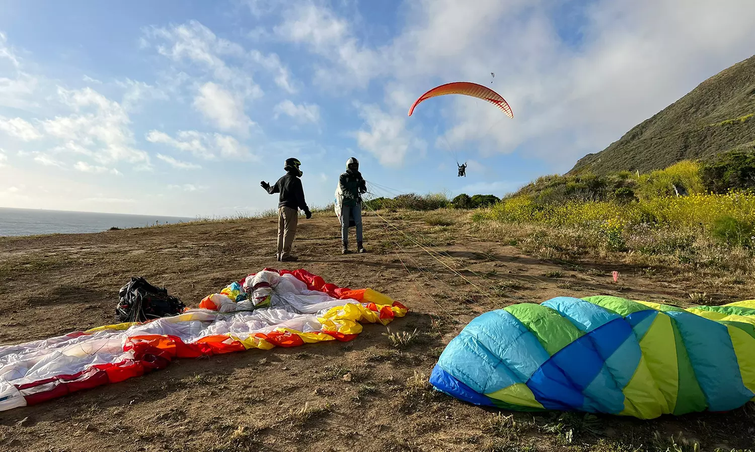 Discover Airtime of San Francisco's Paragliding Lessons with Expert Guidance, Offering Options for Individuals and Groups up to 45% - Second Medium
