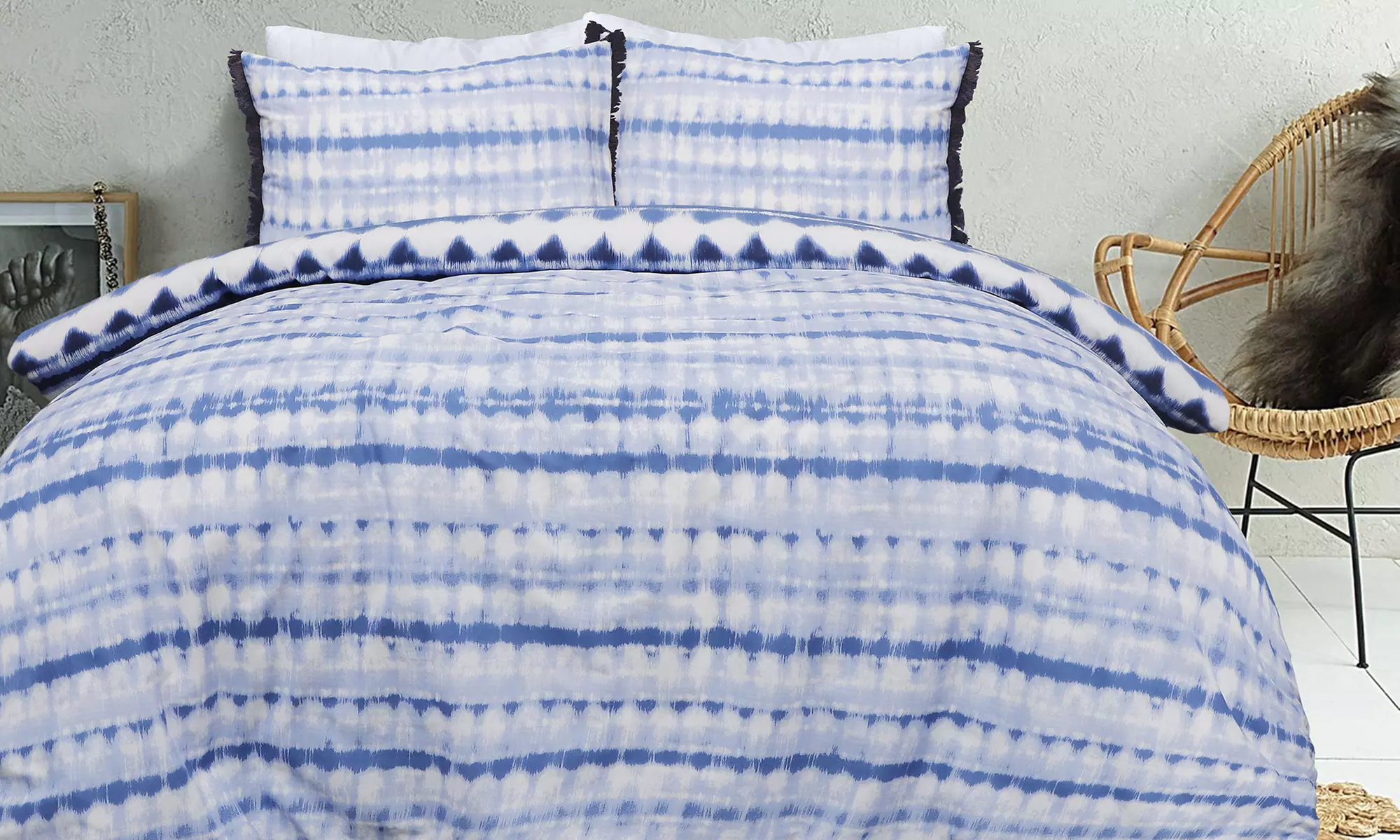 Tie Dye-Design Reversible Bedding Set