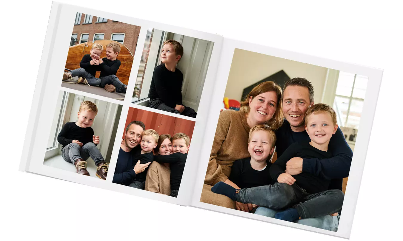 Quadratisches Hardcover-Fotoalbum 30 x 30 cm mit bis zu 144 Seiten