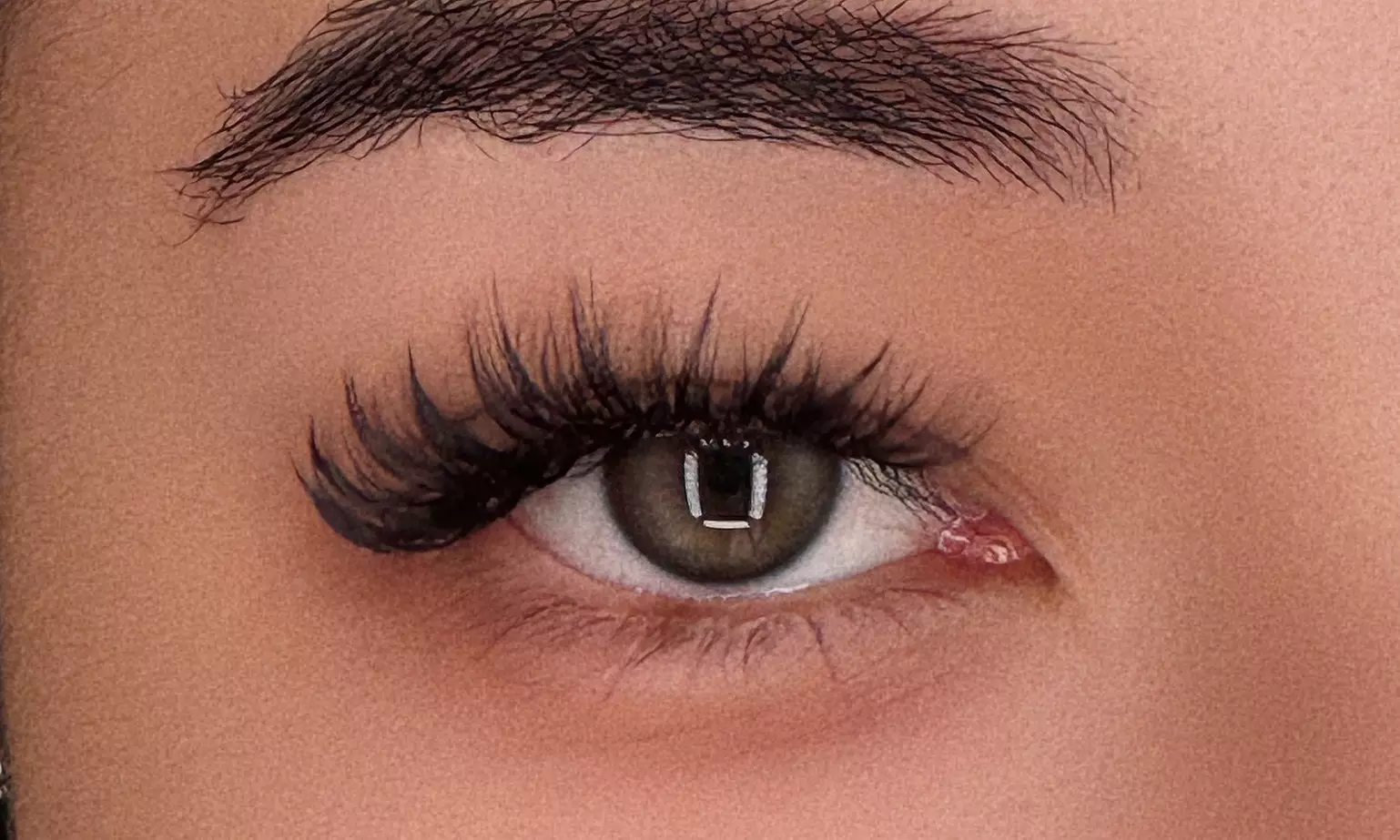 Up to 50% Off on Eyelash Extensions at shelly Beauty Studio