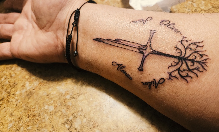 Image 2: 1 or 3-Hour Tattoo Services with Consultation, Medium or Small Tattoo