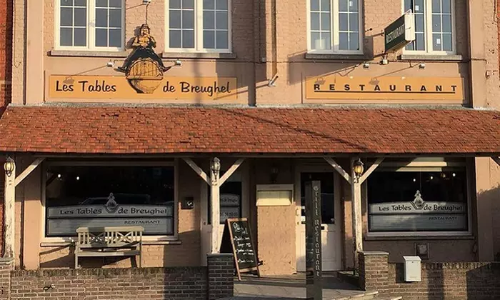 Jusqu'à 50% de remise sur  chez Les Tables de Breughel