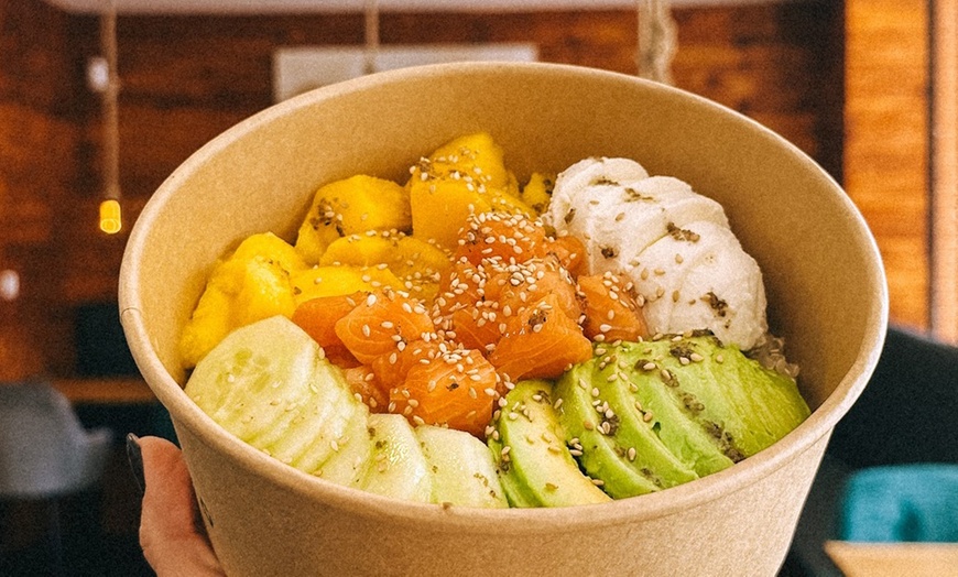 Image 9: Menús para 1 o 2 con bowl o roll, entrante, postre y bebida 