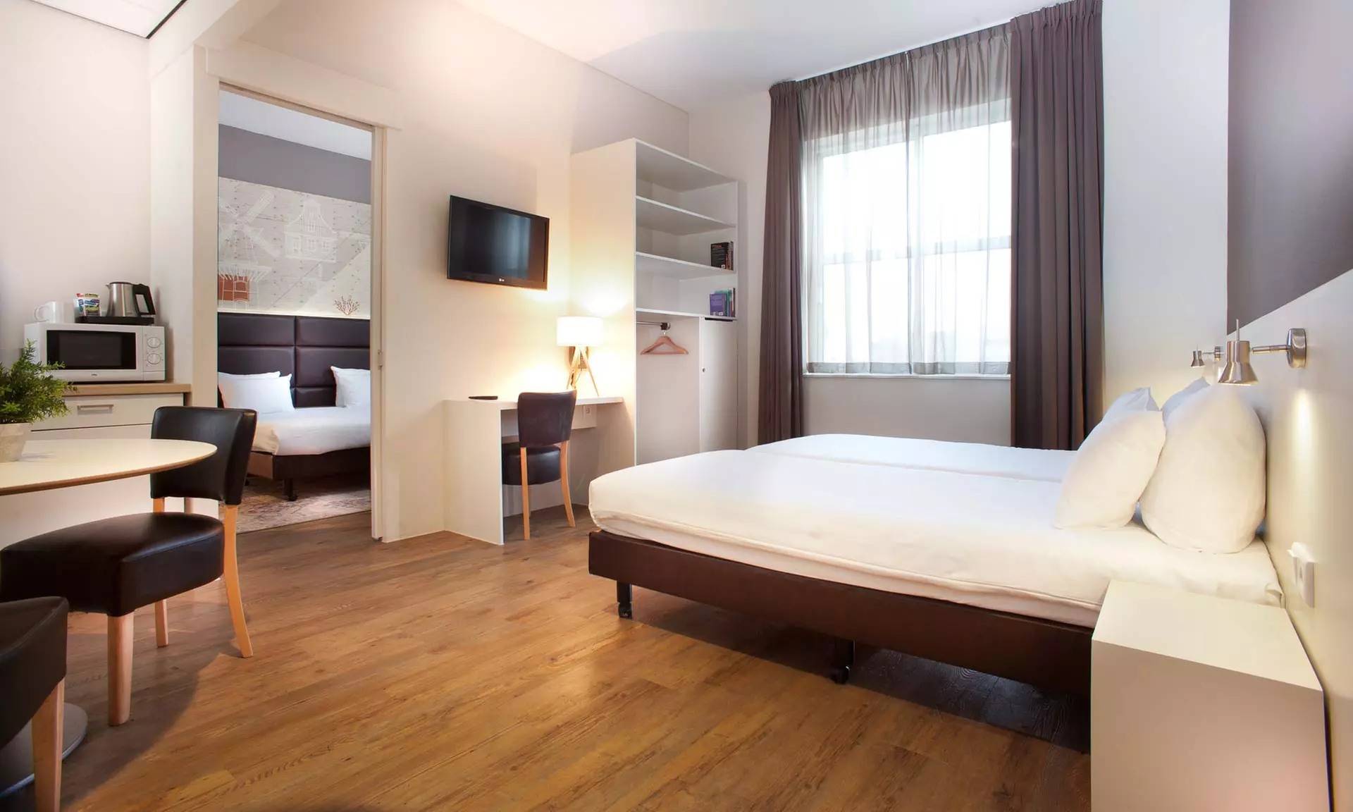 Zaan Inn: twin- of king tweepersoonskamer of family suite met ontbijt