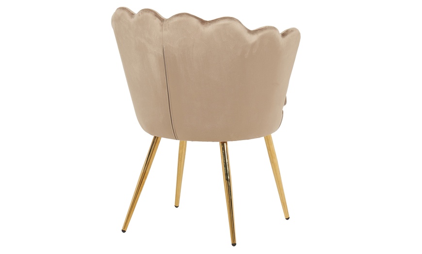 Image 36: Fauteuil coquillage en velours