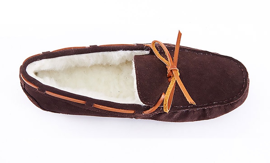 Image 21: Women's Suede Slippers