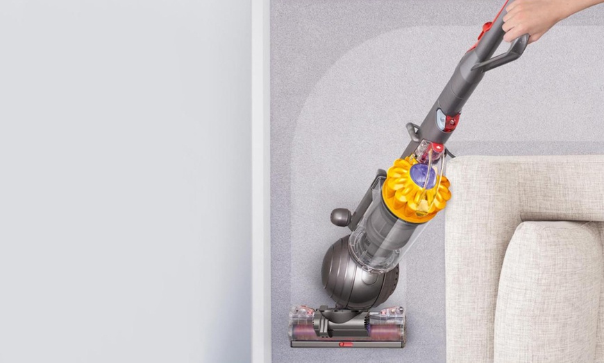 Image 6: Dyson DC40 Upright Vacuum