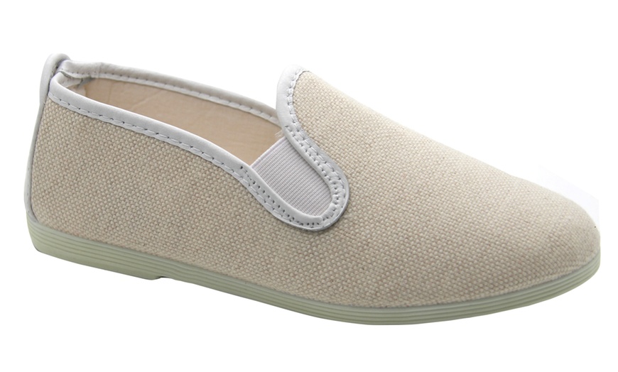 Image 3: Flossy Canvas Plimsolls