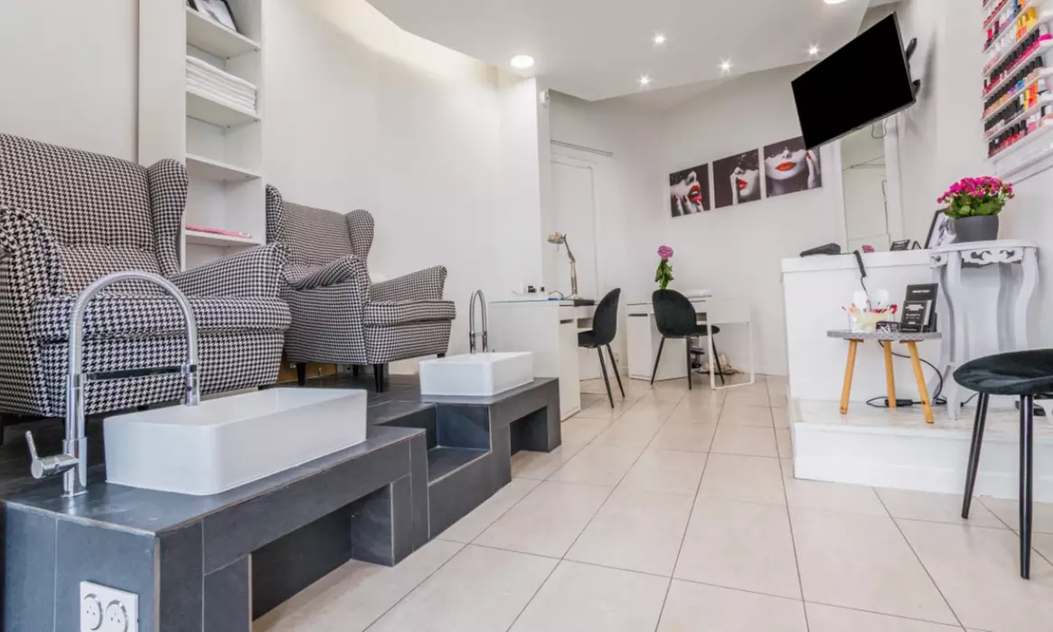 Jusqu'à 43% de remise sur Épilation à la cire chez Beauté Art