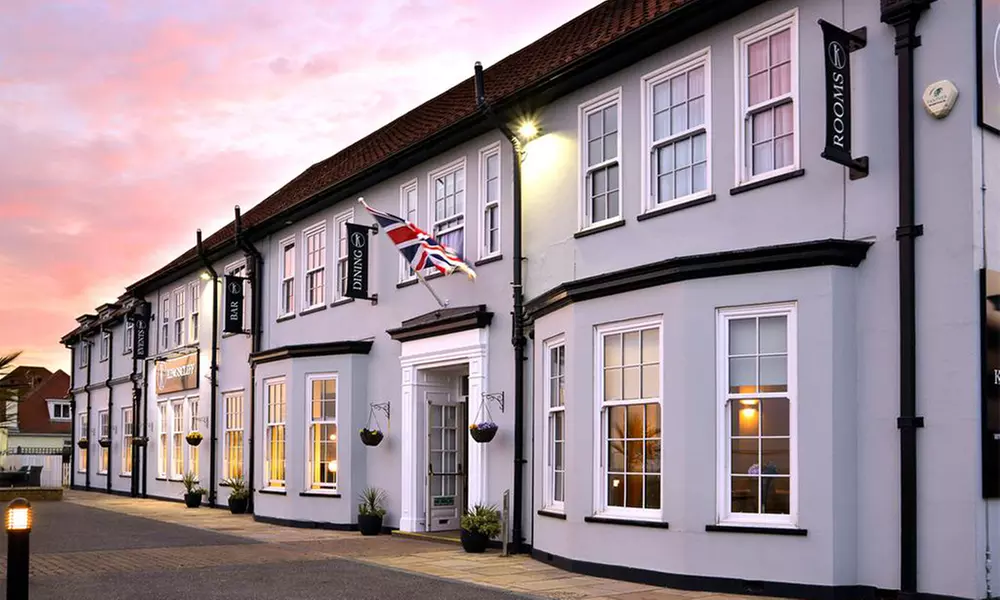 Essex: Double Room with Breakfast