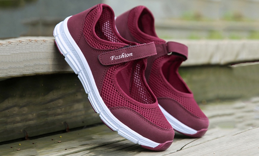 Image 13: Women's Breathable Trainers