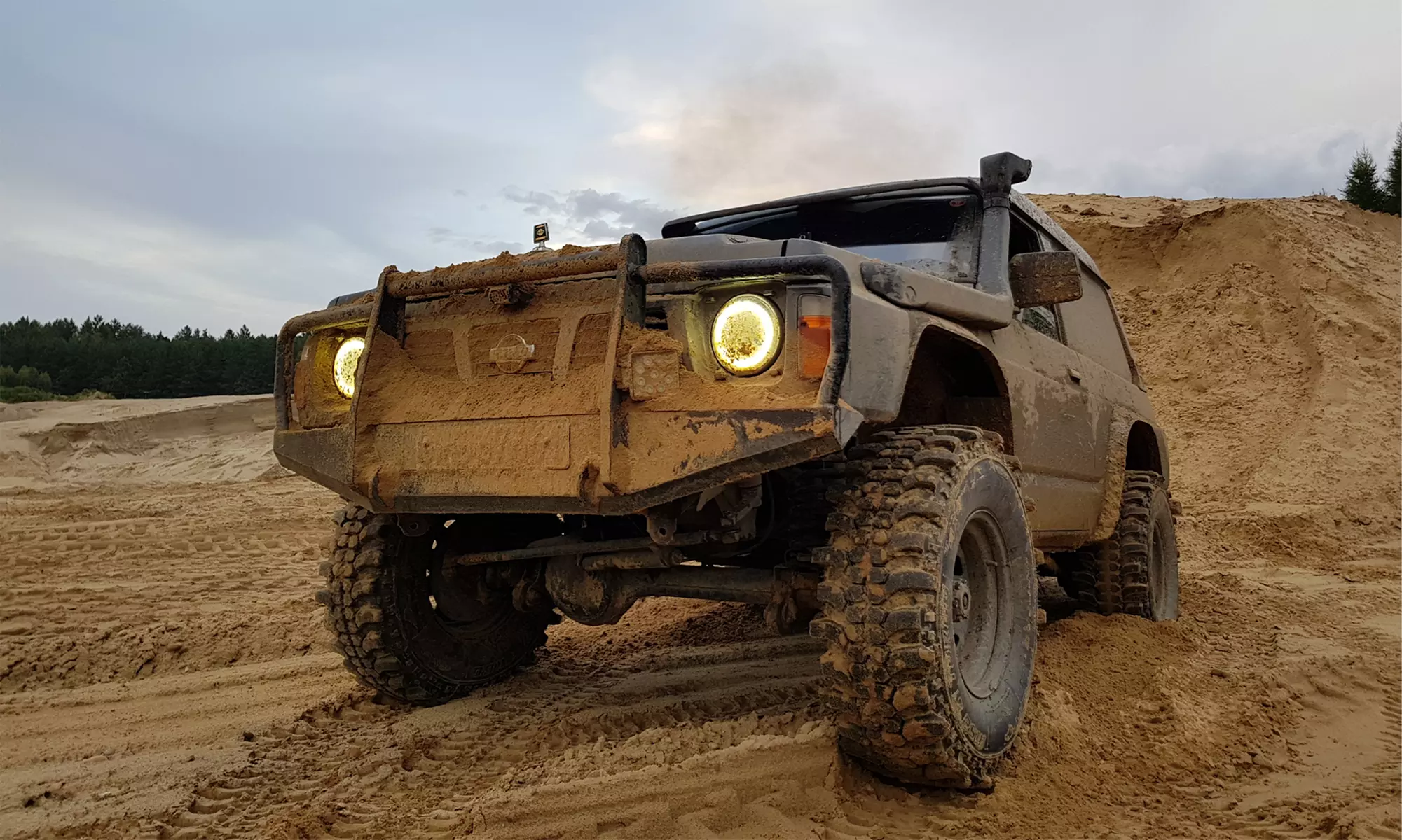 Off-road: godzinna jazda i film