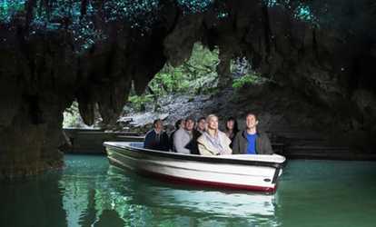 Hobbiton and Waitomo Combo Tour
