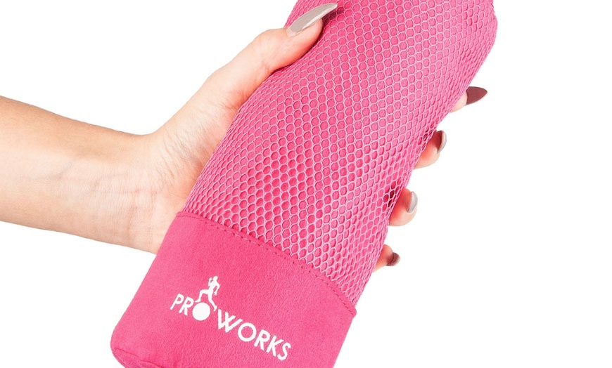 Image 41: Proworks Microfibre Towel