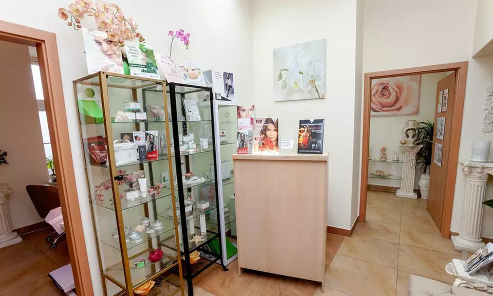 iLiftingujący masaż twarzy i szyi