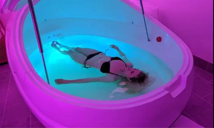 C$109 for 60-Min Swedish or Deep-Tissue Massage with a 60-Min Floatation Session at Rest Nest (C$140 Value) - Primary Image
