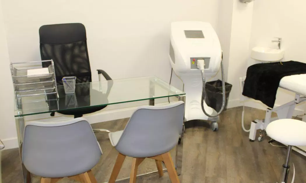 Sesiones de maderoterapia corporal o facial en Clinica Xiluet