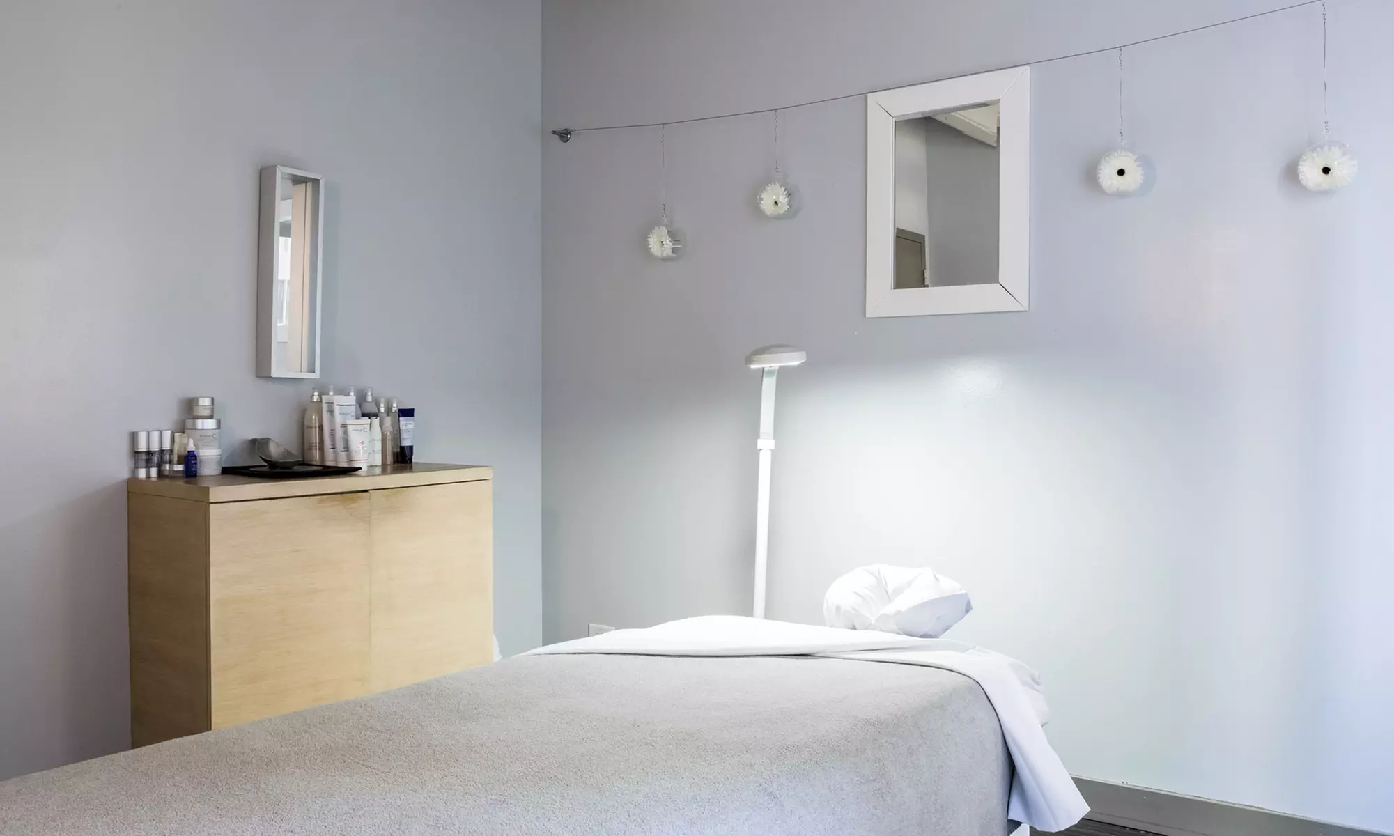 50-Minute Facial and Scalp Therapy Available Monday to Friday