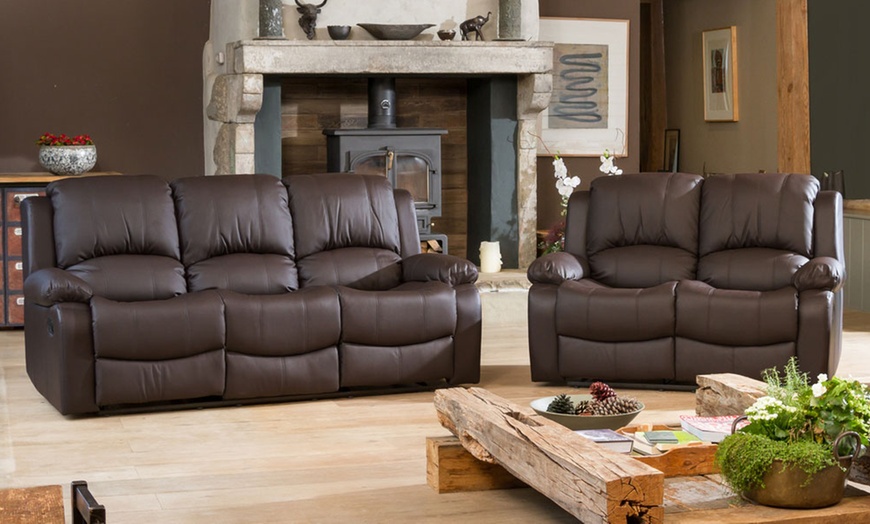 Image 23: Up to Three Reclining Sofa Sets 