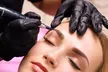 ¡Cejas definidas! Sesión de microblading o microshading de cejas para 1 persona, con hasta un 60% de descuento - Second Medium