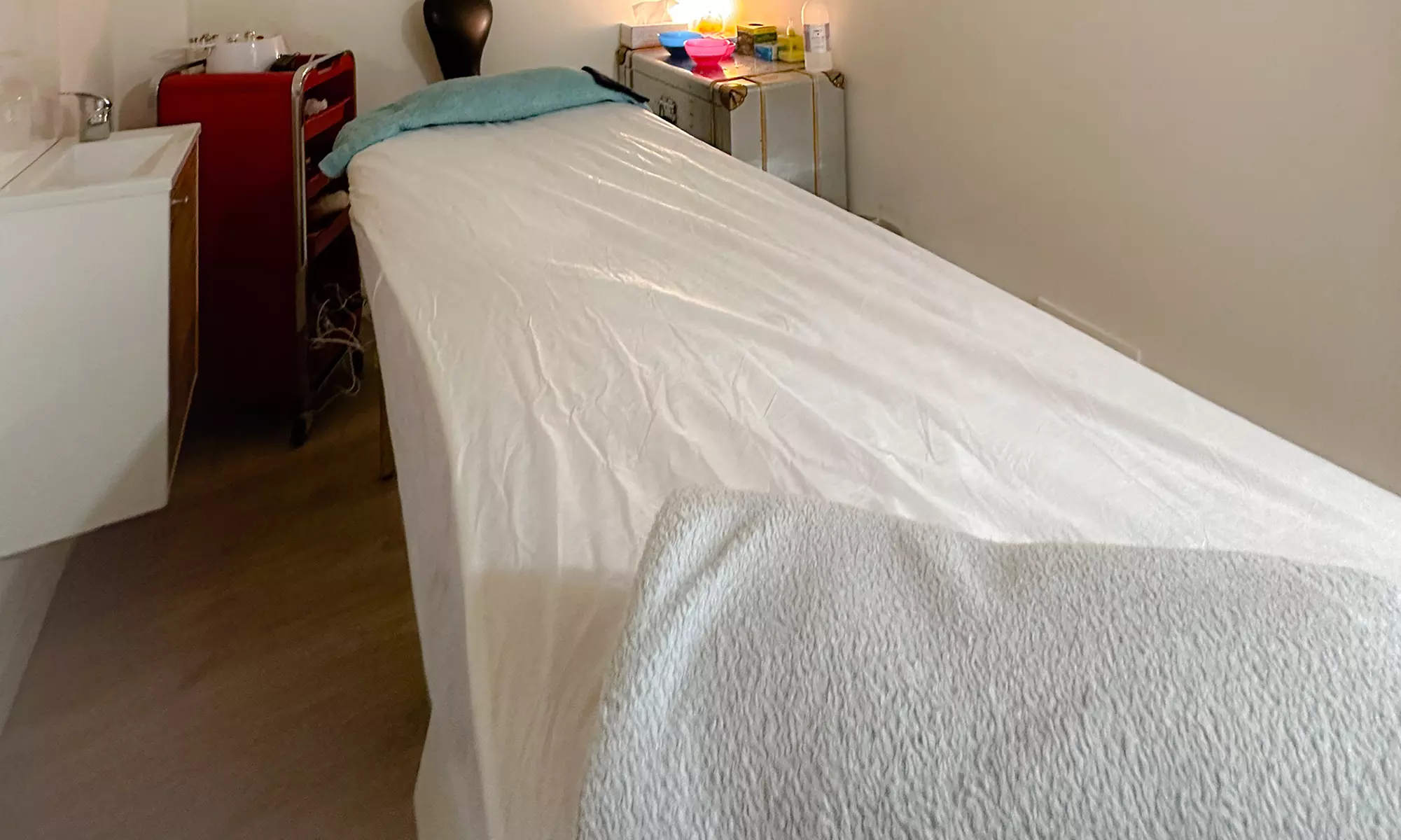 Revitaliza tu piel con una limpieza hydrafacial de 8 pasos con extras